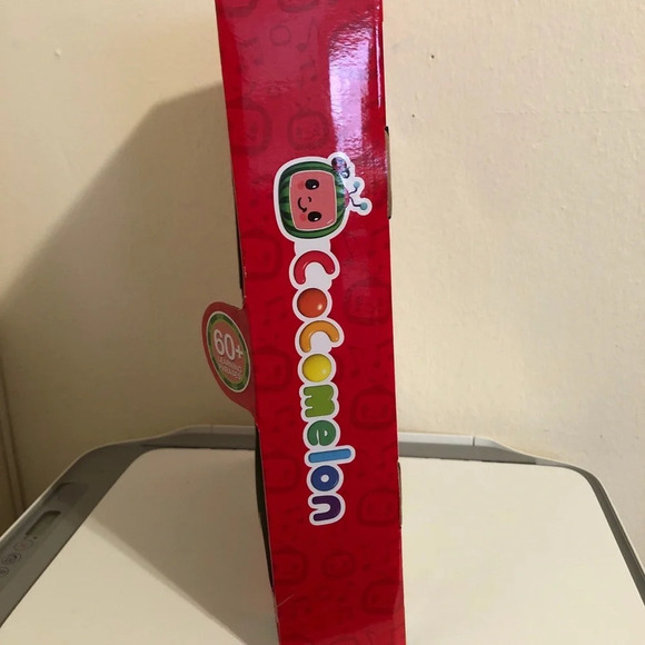 CocoMelon Sing and Learn Laptop - Picture 5 of 6